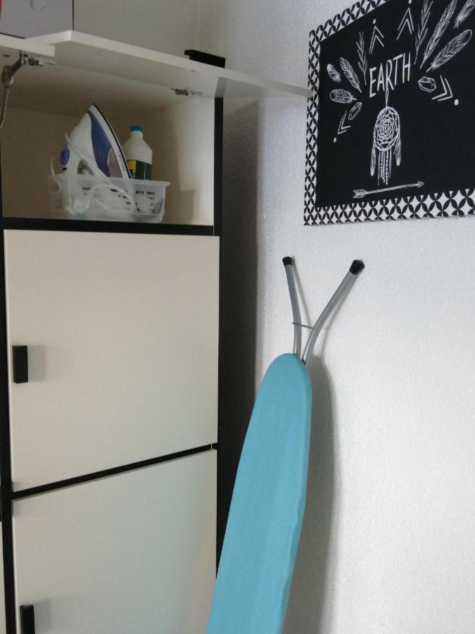 Joli Studio Bord De Mer, Clim, Balcon, Parking Prive Μεντόν Εξωτερικό φωτογραφία